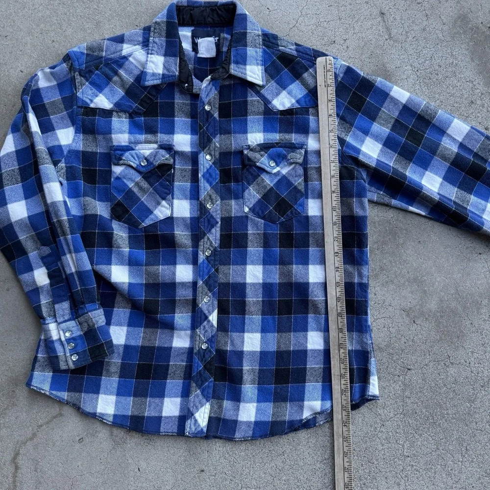 Vintage 90s Wrangler Cotton Flannel Pearl Snap Blue White Medium Plaid